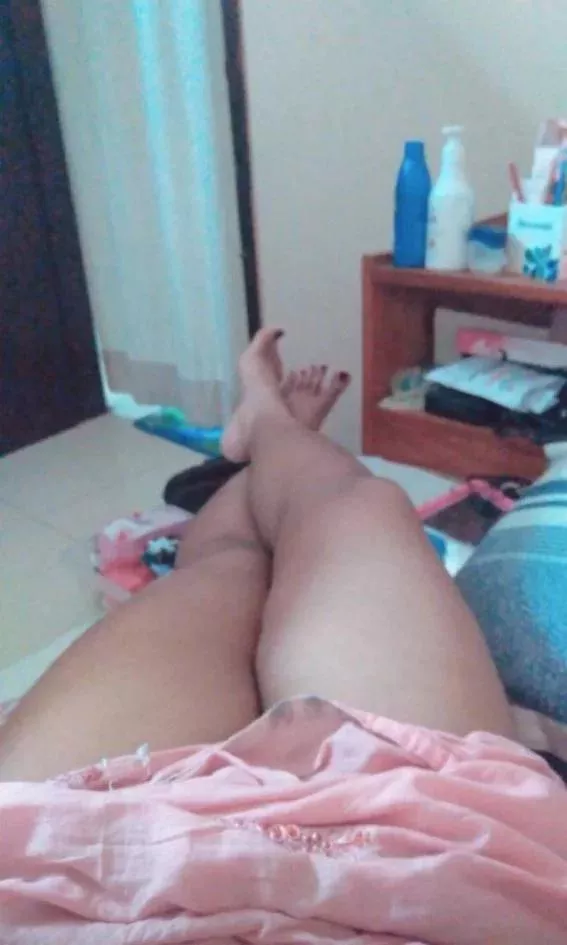 Hey guys. I've decided to sell my nudes. More than 20 including videos. Come to inbox for price.