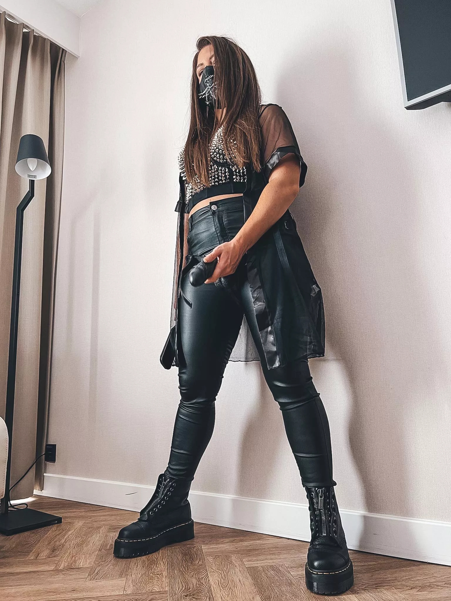 I know you want mistress‘ strapon. Maybe if I hear you beg enough down on the floor, where you belong 👇🏼😌