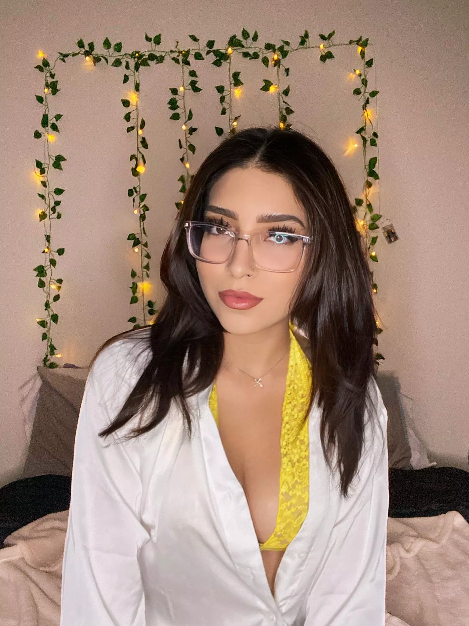 I think, BRUNETTES have more fun 😜