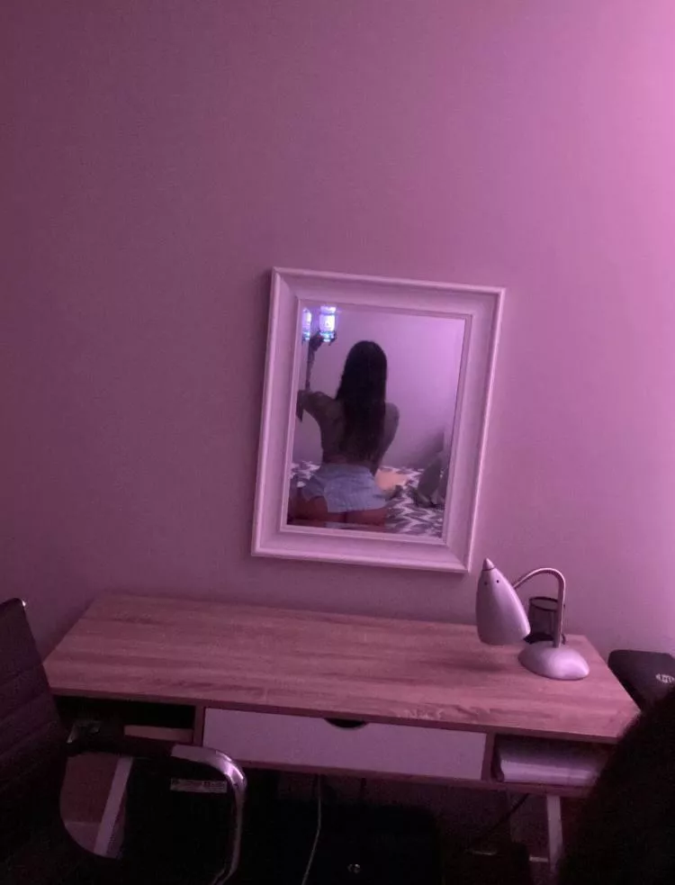 I think I need a bigger mirror