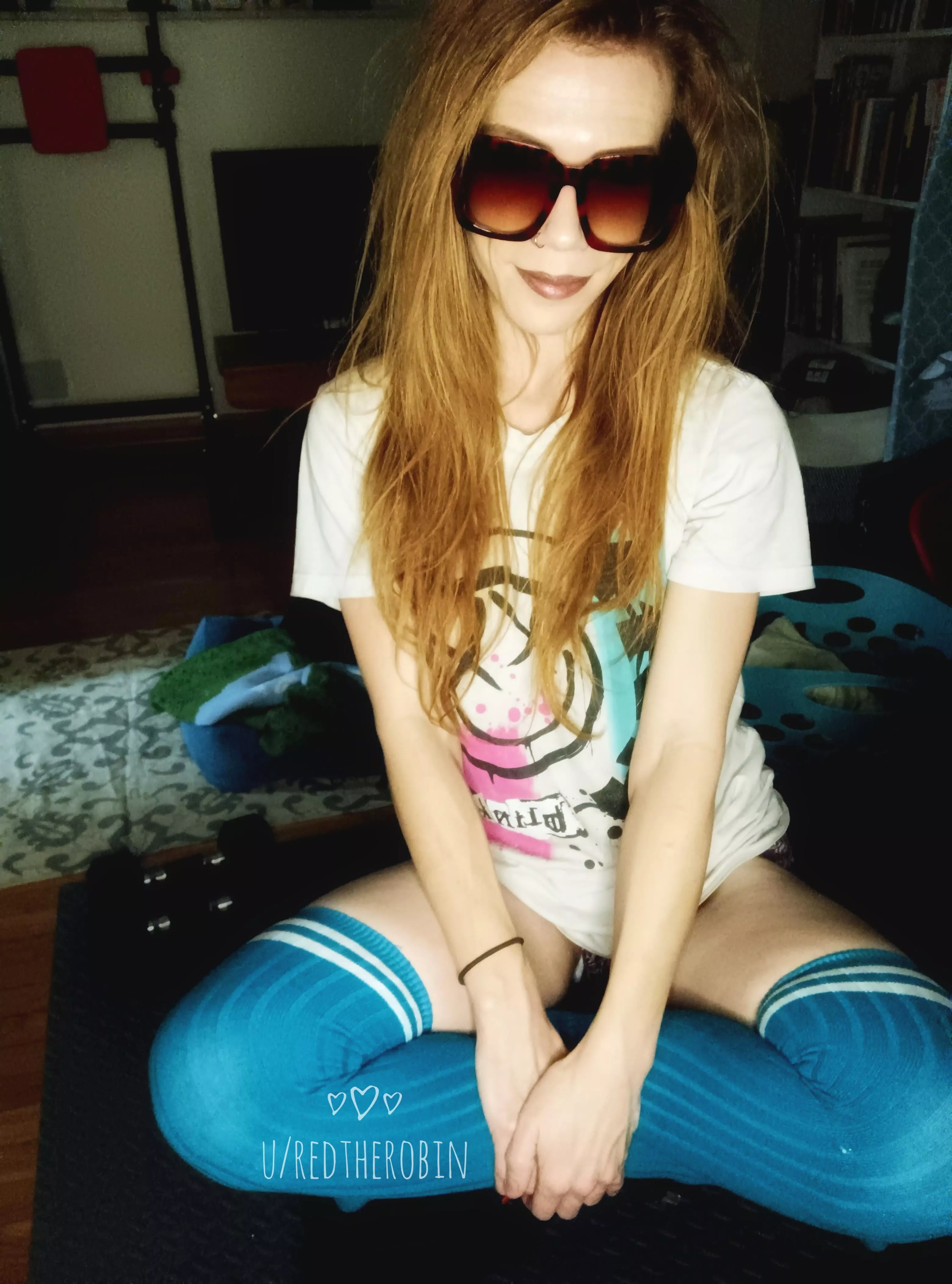 I'm a good girl [F] 😘