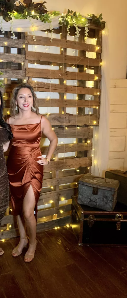 Is she still good looking??