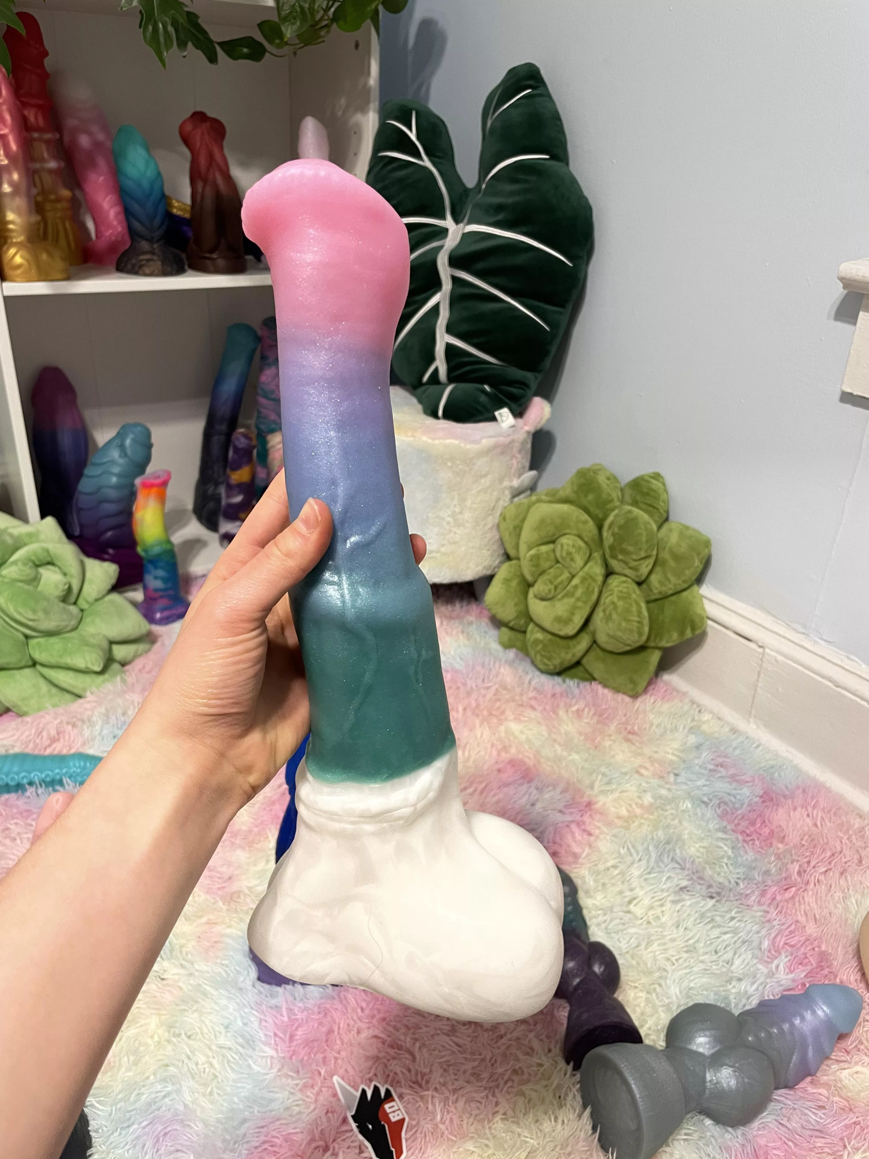 Just had to share this absolutely gorgeous L Flared Chance (BD) that arrived a few days ago! I’m in love with the colors😍