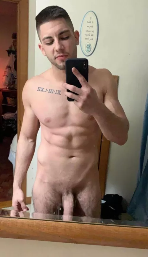 Just trying to brighten your Monday morning 😈