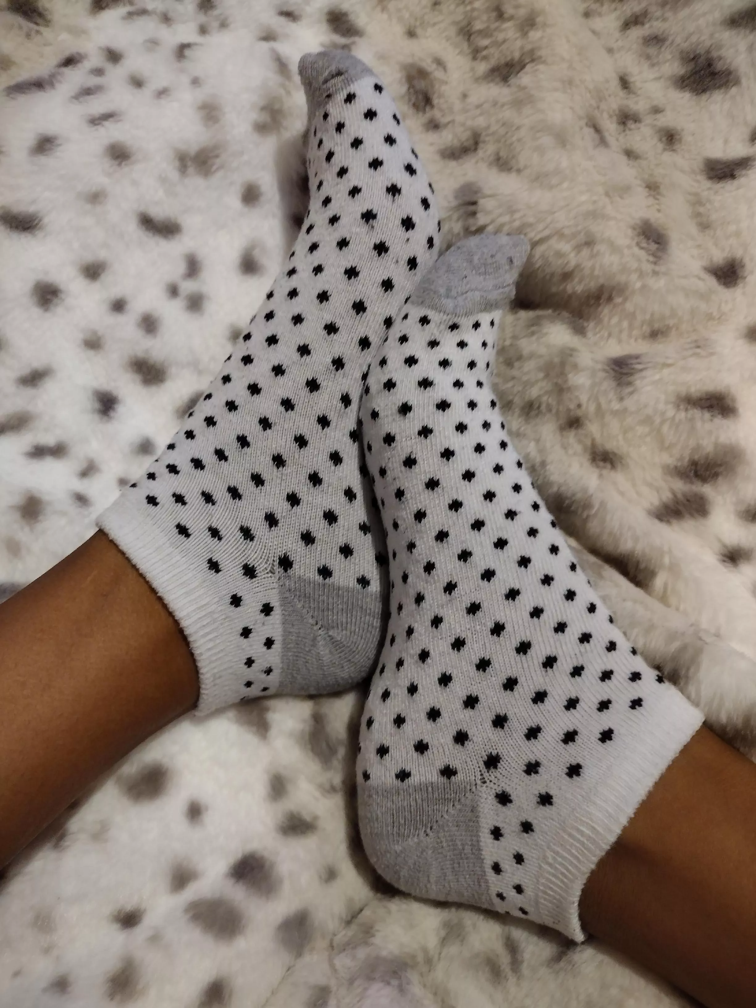 like small smelly feet.. Cum get you a sniff of these. worn by a sexy petite Caribbean goddess.