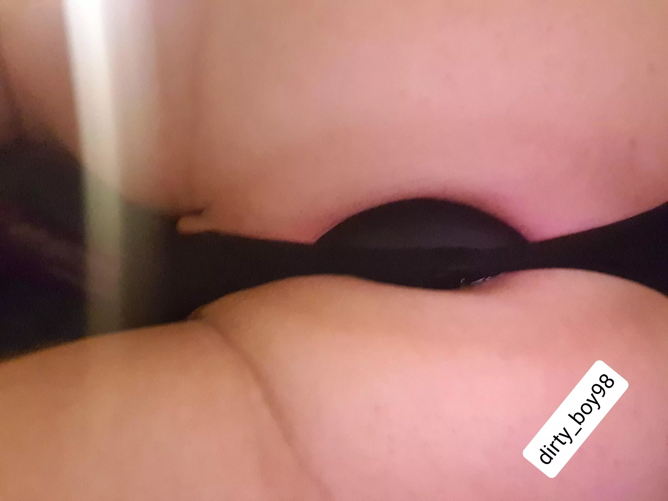 Love how my plug feels in my ass🥵