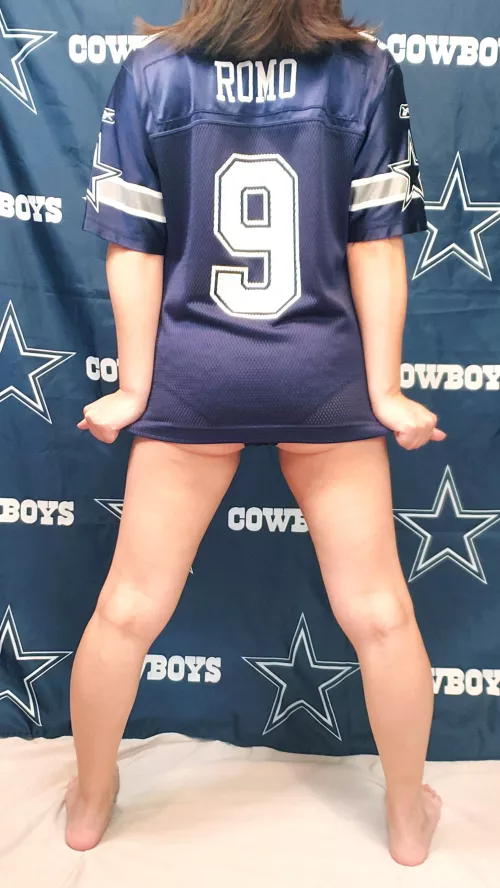 Loved hearing Romo during the Cowboys game😁