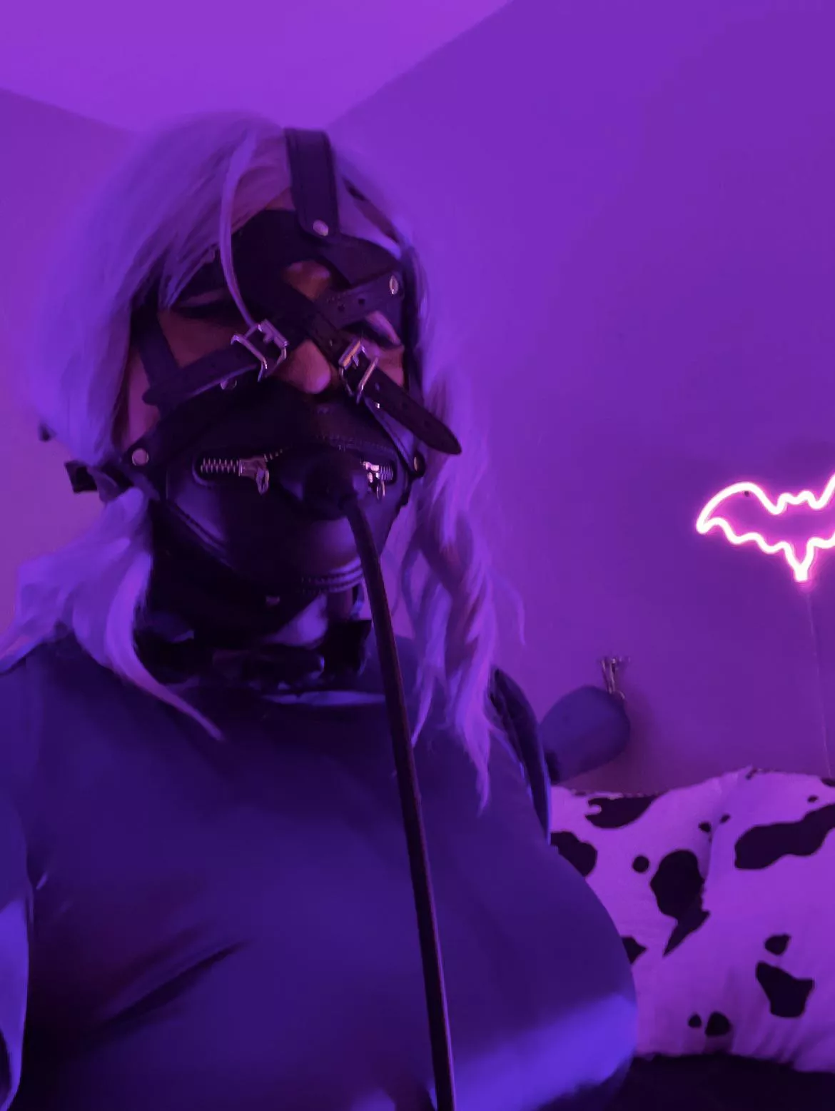 Muzzle with an inflatable butterfly gag 💜