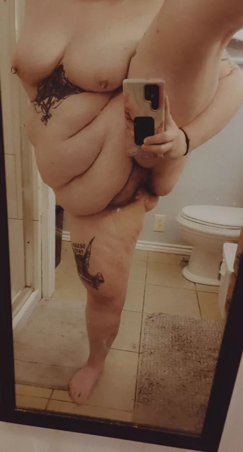 my eyes are up here so I can't catch you staring 😘