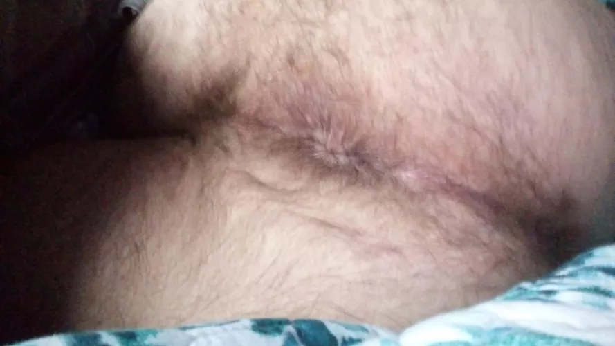 My hairy bi hole.
