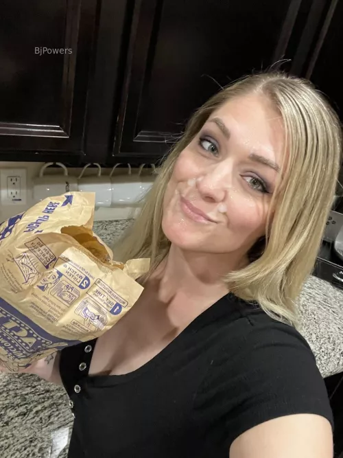 Nothing goes better with cum than popcorn