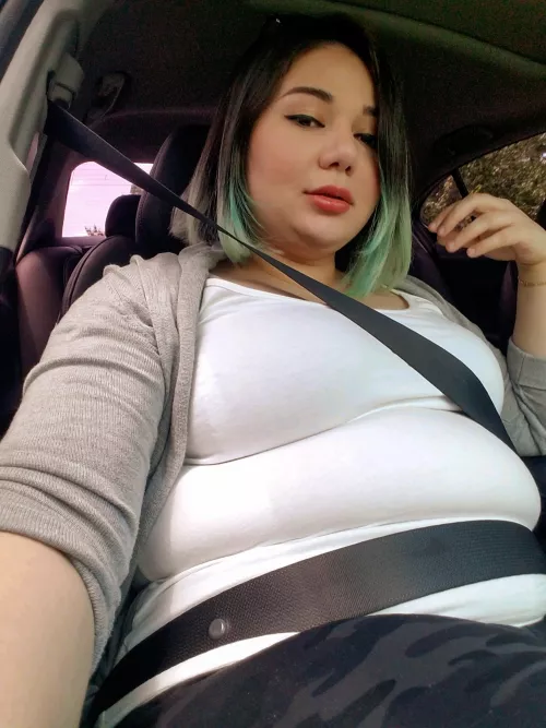 Out here looking like a stack of pancakes 🥞