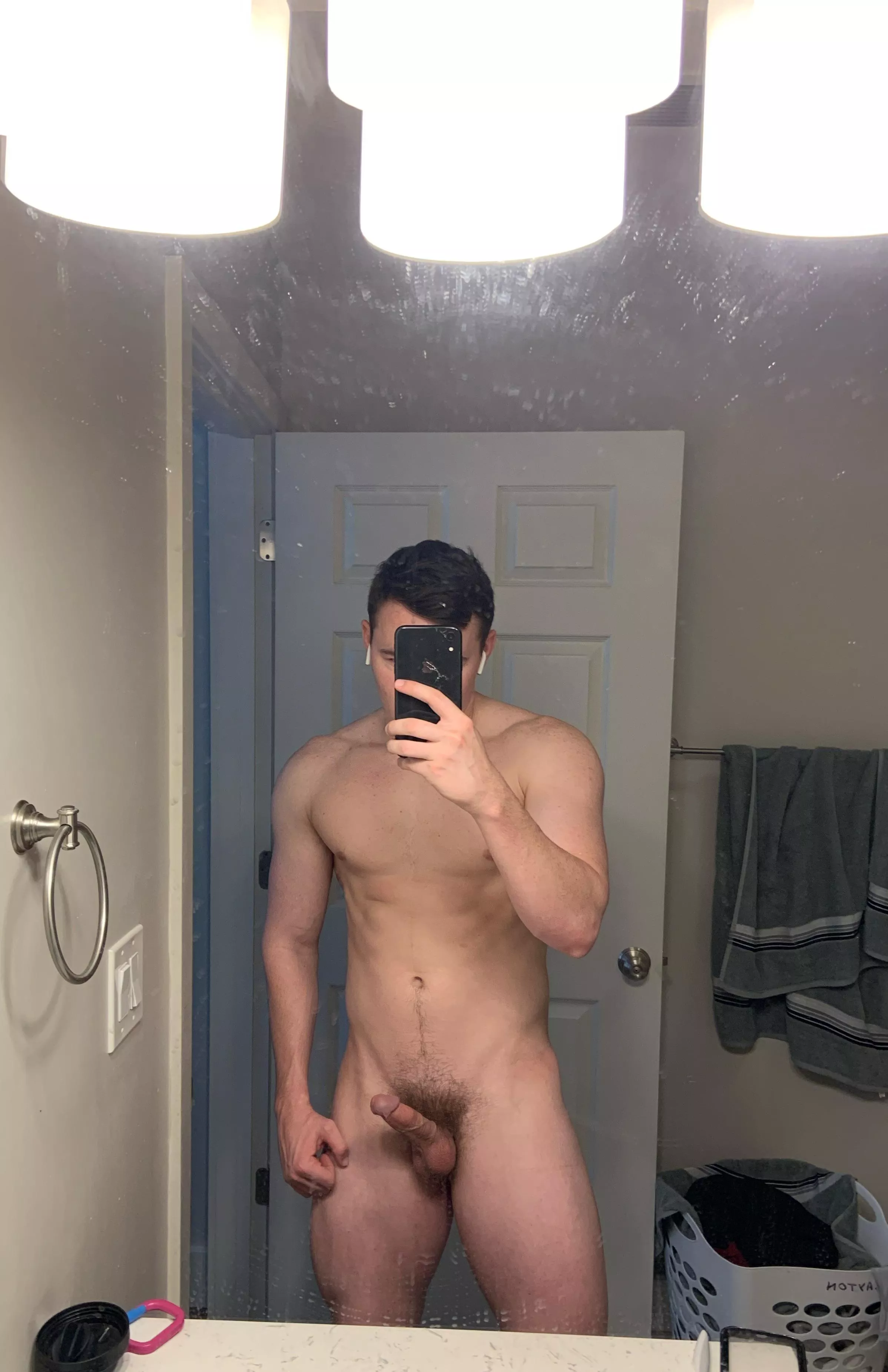 Rate? (M)