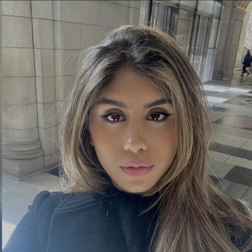 Sexy British Pakistani