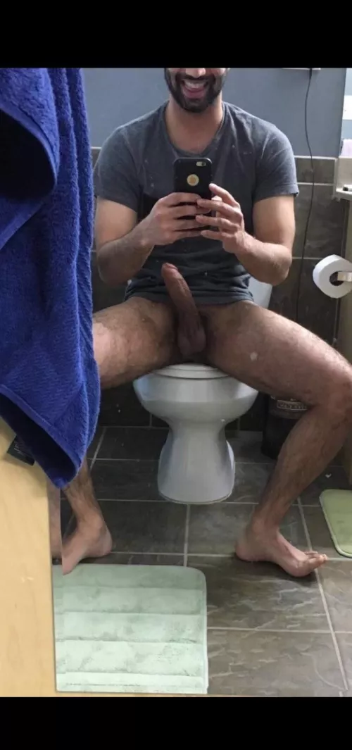 Short beard plus smile