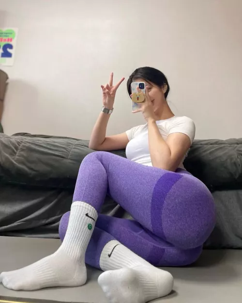 socks asian girl