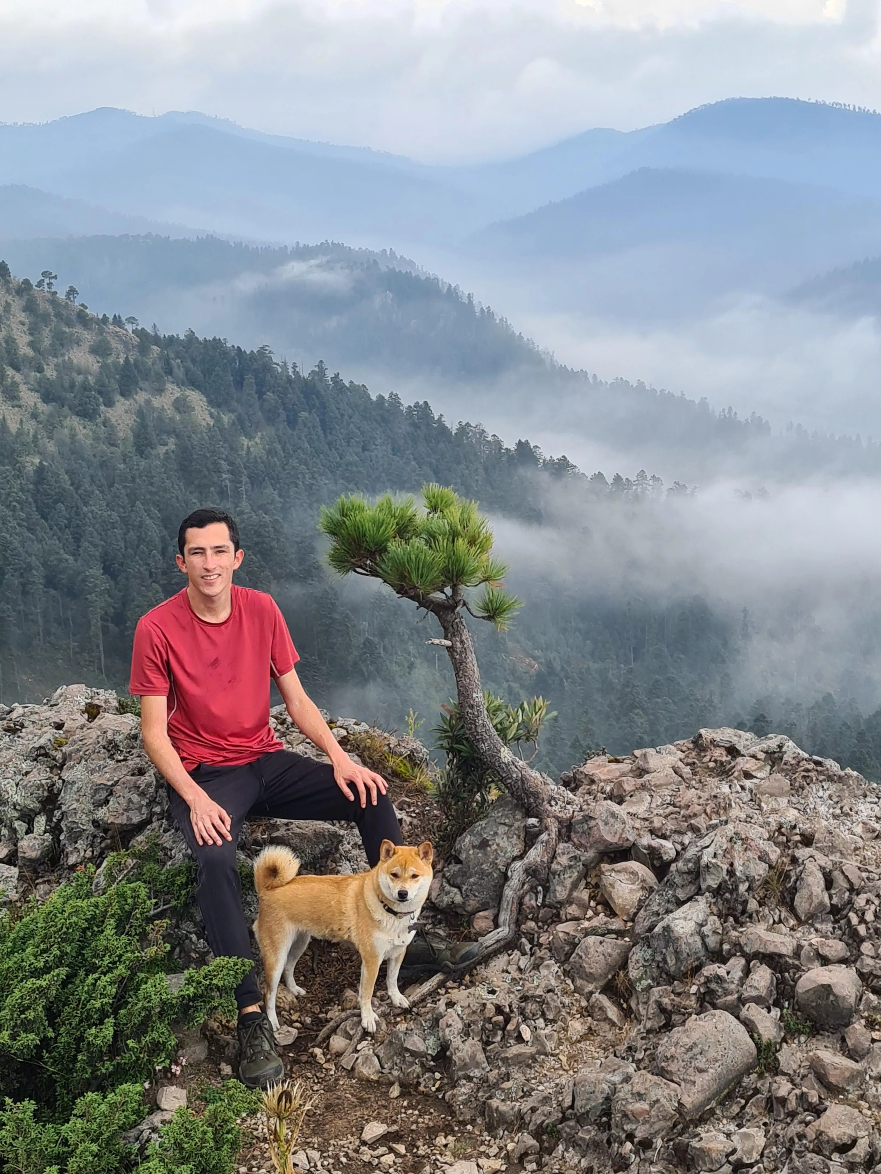 Sunday hike with Pipa