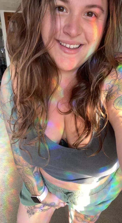 tatted bbw stoner with big natural titties
