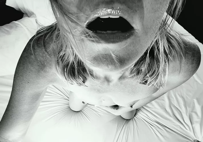 That mouth though... (f)