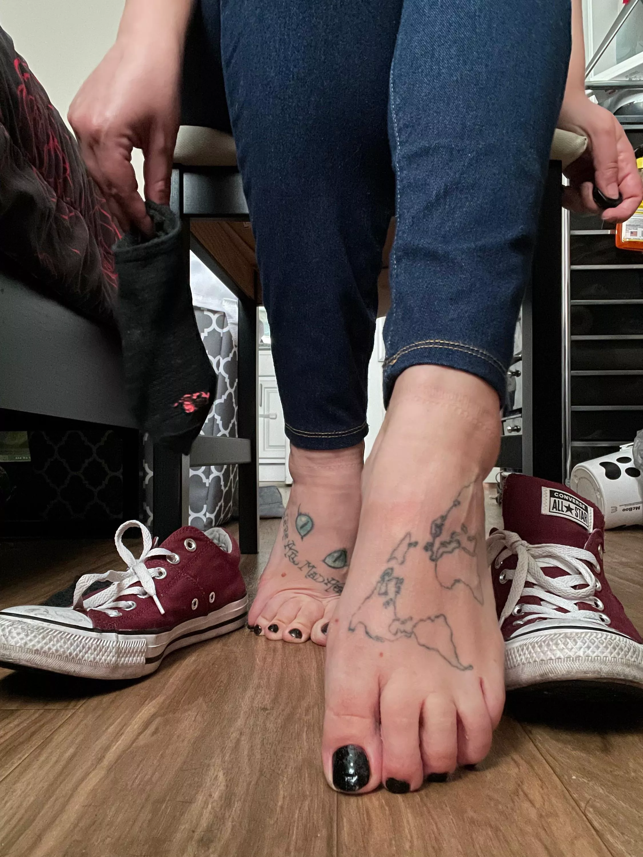 Toes and Tats 🥰
