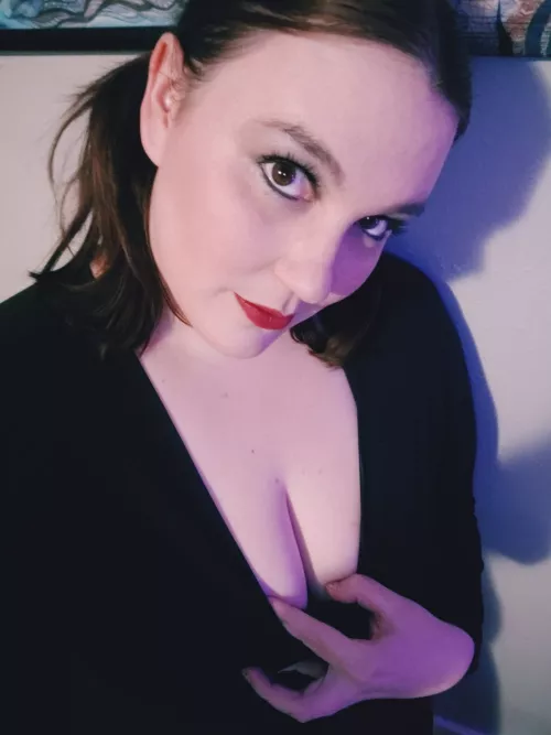 Unload on face or tits?