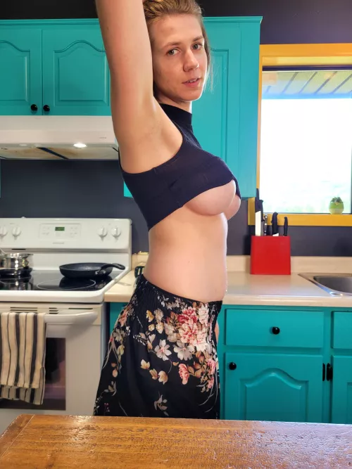 Which way is it cumming off 😏