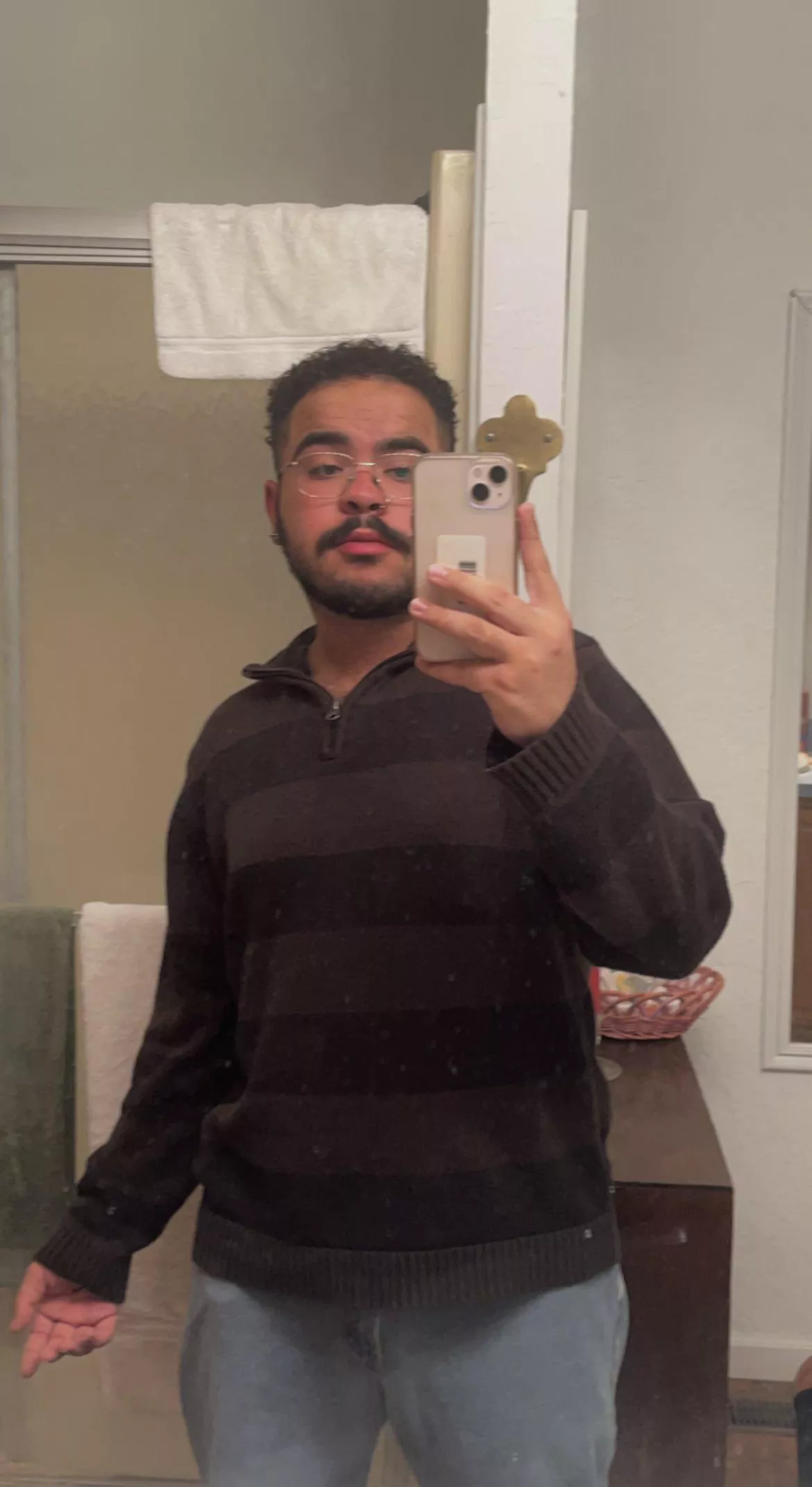 who wants to play modern warfare 2??