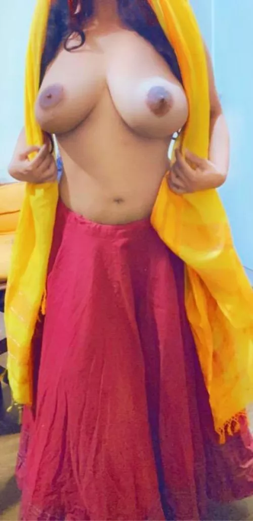 Who’d like to make some brown babies with me?