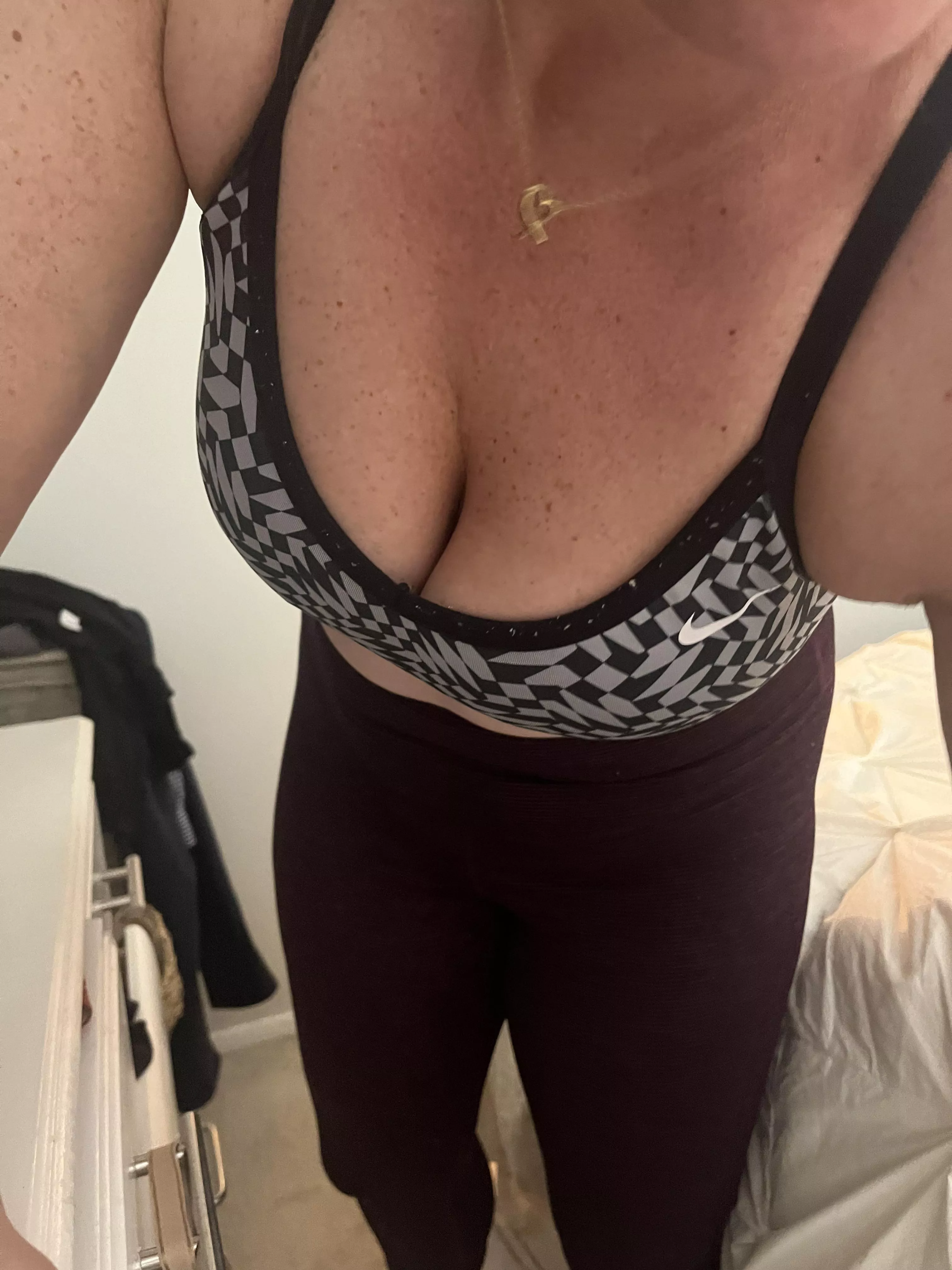 Workout cleavage