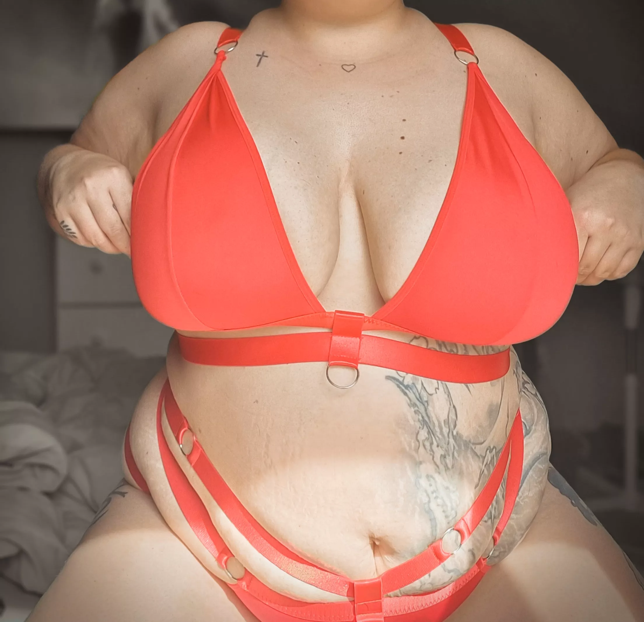 would you play with my tits?