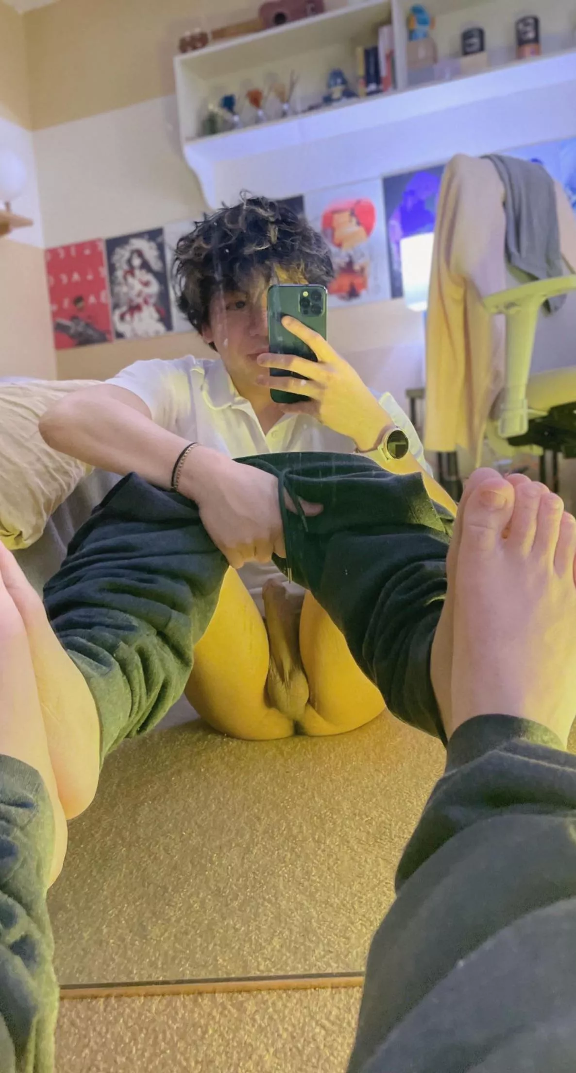 18 trying to be more confident in myself