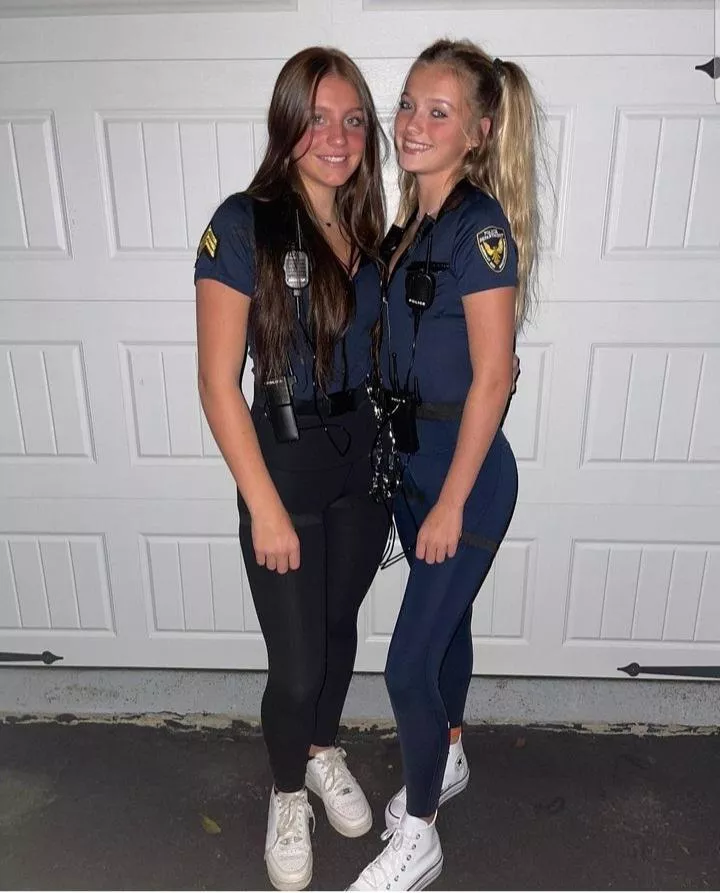 2 Police Woman