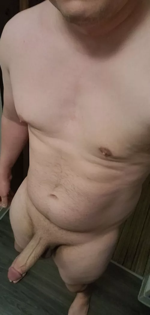 [30] this bro needing a hand