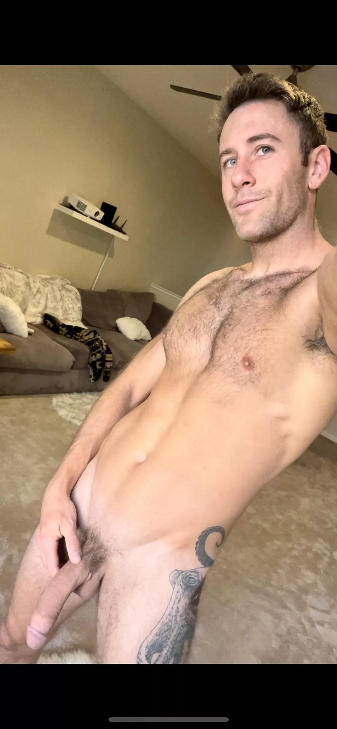 [31] Happy holidays 🎄