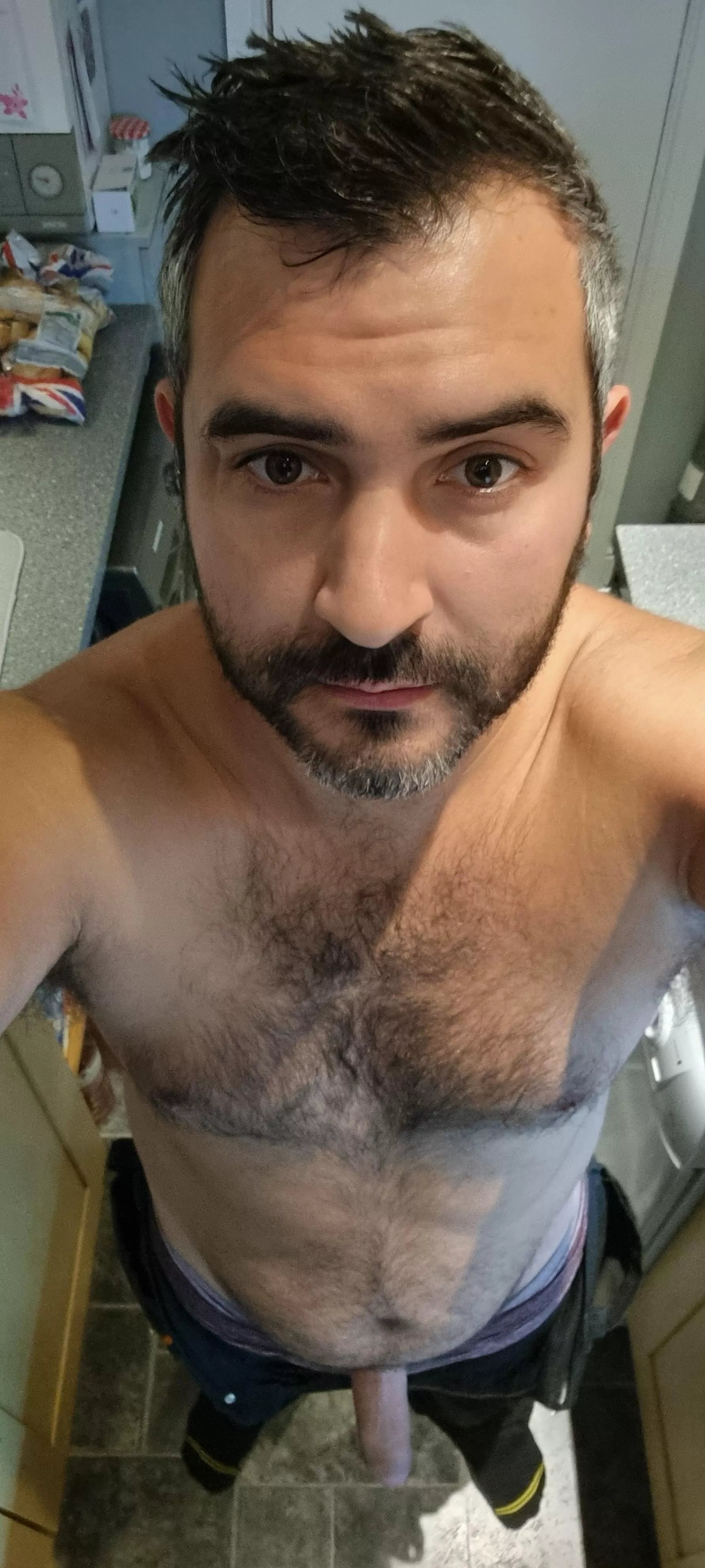 [31] Tryin to get ready with this bad boy this morning