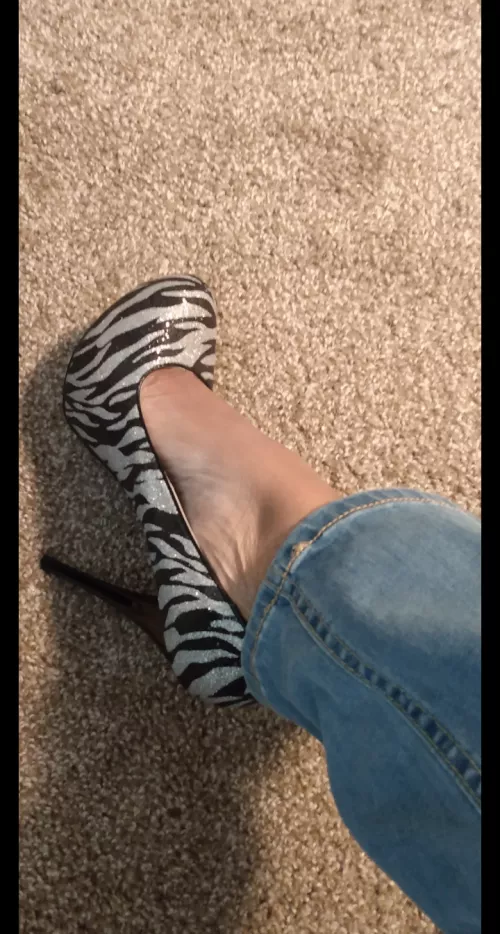 A little flash for a casual night