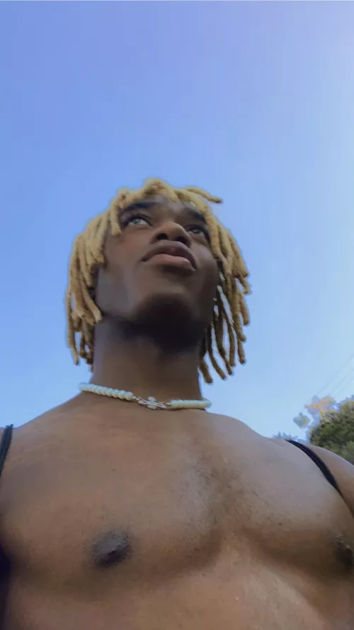 anyone wanna play doors on roblox sometime