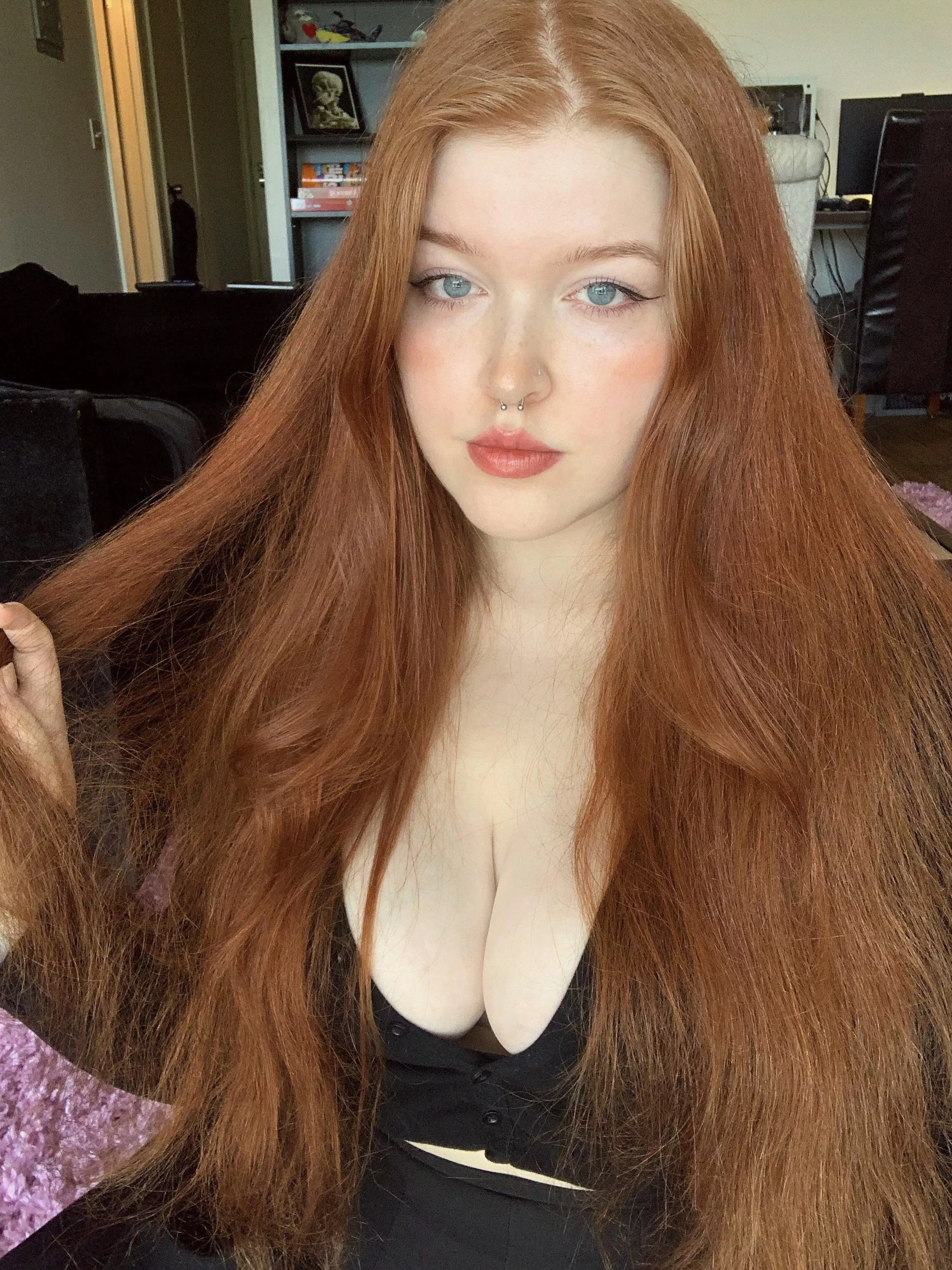 Are big tiddy redheads your type?
