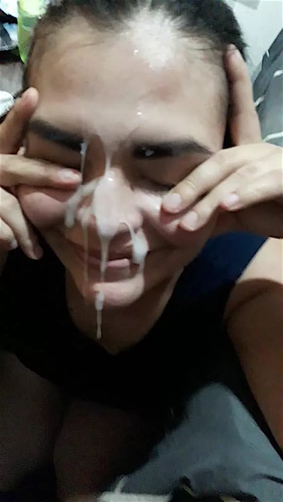 Aww a little eye glaze won't hurt