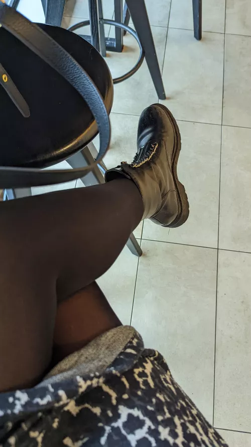 Black, thick hose and boots ❤️