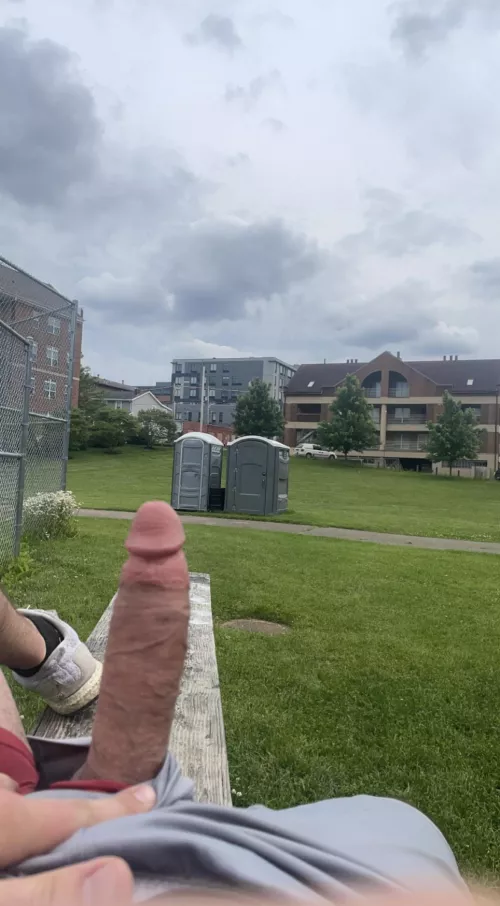 can’t wait for warm flashing weather again 😈😈