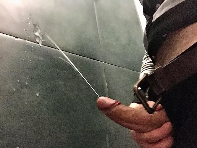 Catch my creamy cumshots with your mouth