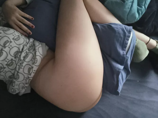 come be my pillow for the day?