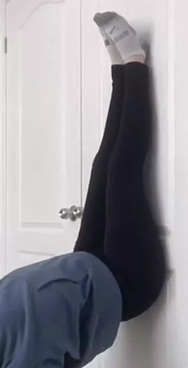 Cum help me stretch step bro