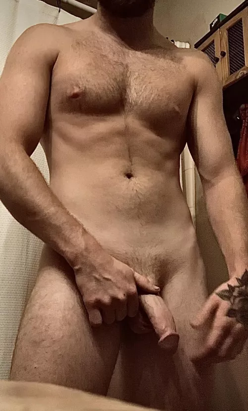 Dm me as soon as you blow this pic up.