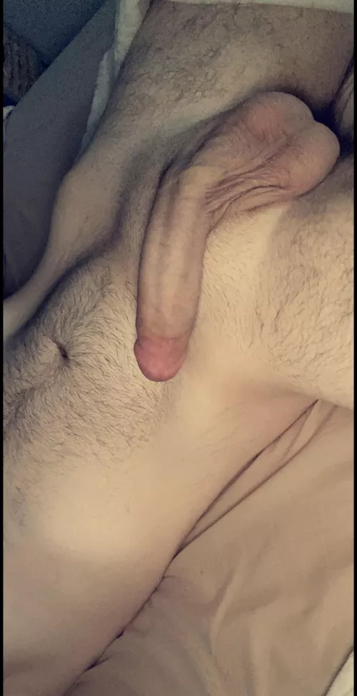Dm me? 🥰 (oc)