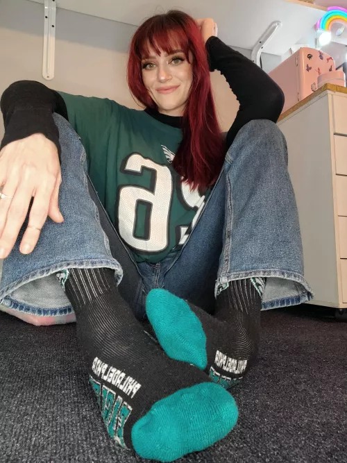 Don't you love my Eagles socks?