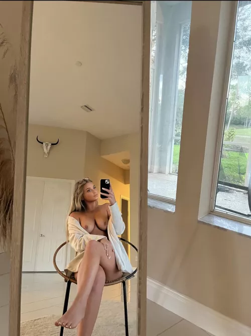 first nude after turning 18.. how'd I do? 🙈