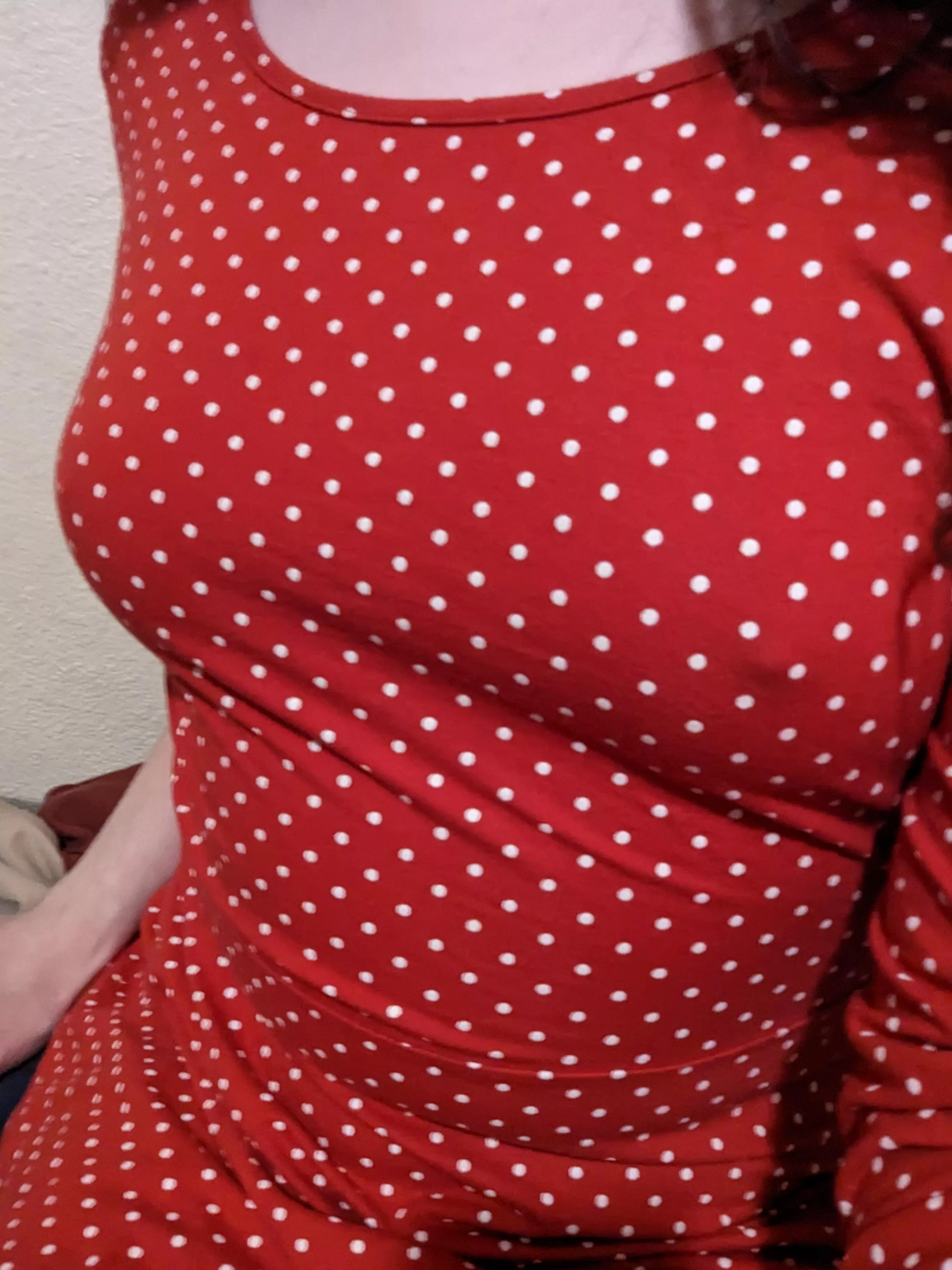 first post here, i figured you all would like this picture i took last night <3