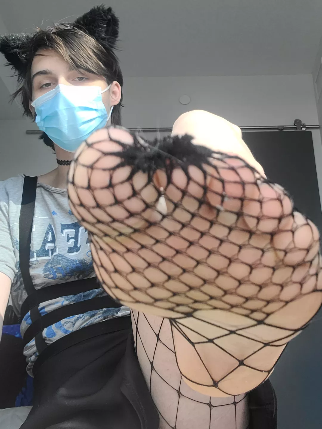 First thing I'll do after our date, I expect you to worship me properly